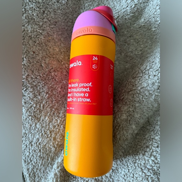 Owala FreeSip Stainless Steel Water Bottle - Picture 5 of 5